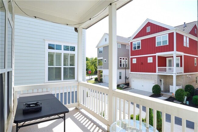 Building Photo - 6030 Richwood Cir