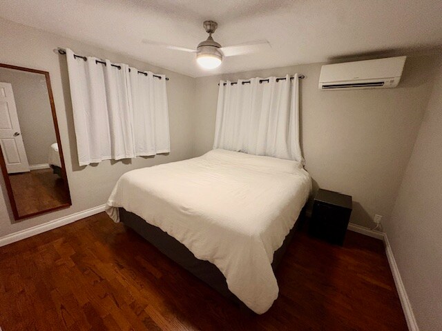 Building Photo - 2225 Willona Dr