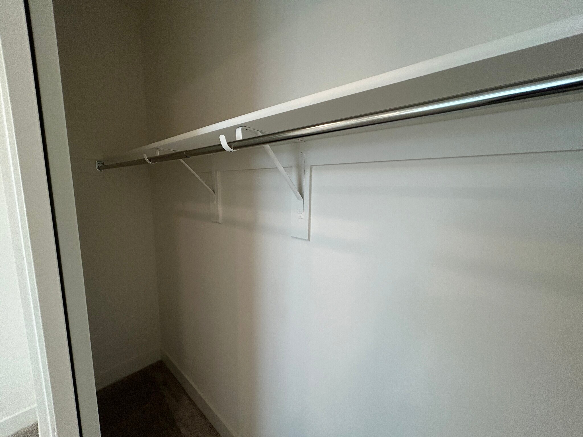 Building Photo - 2121 W Sonoran Desert Dr