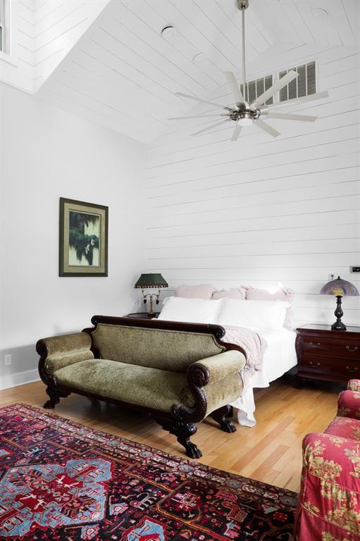 Building Photo - 16429 Red Wagon Ln