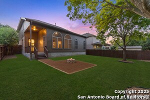 Building Photo - 5818 Grayson Cove