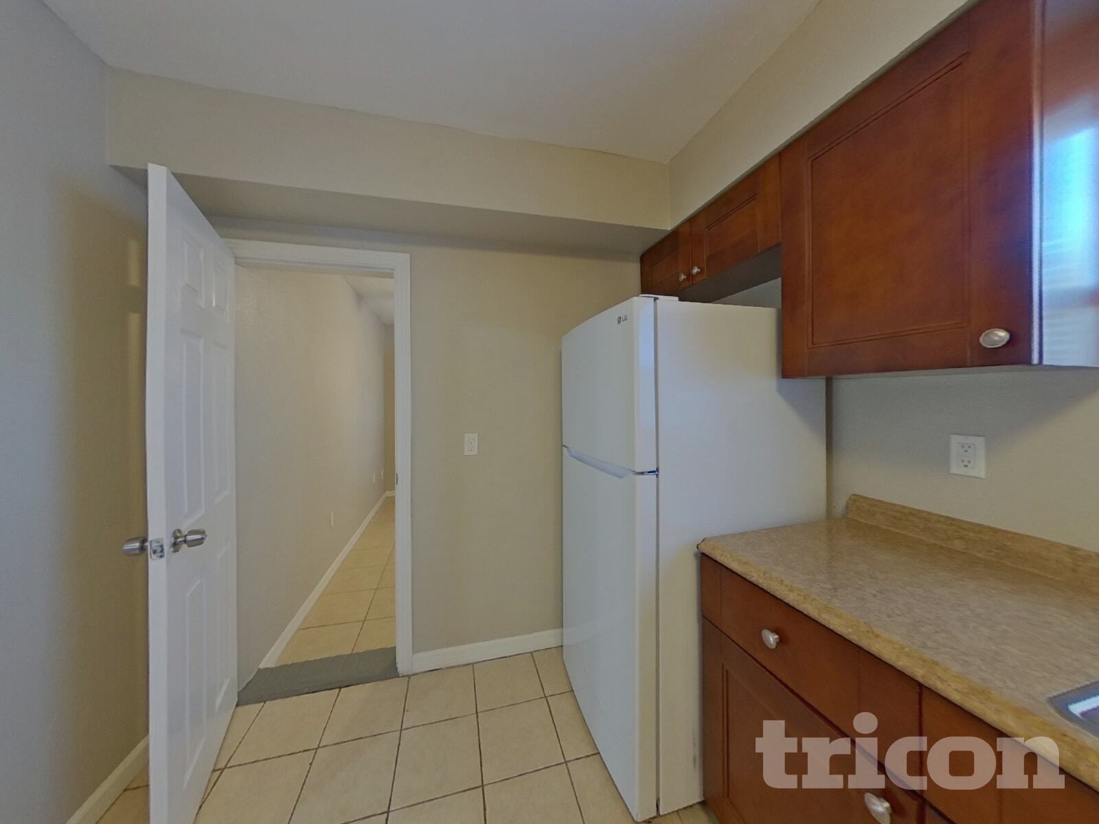 Building Photo - 612 Yelvington Ave