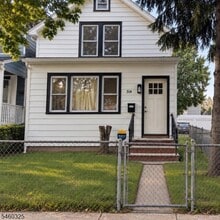Building Photo - 314 Elmwood Ave