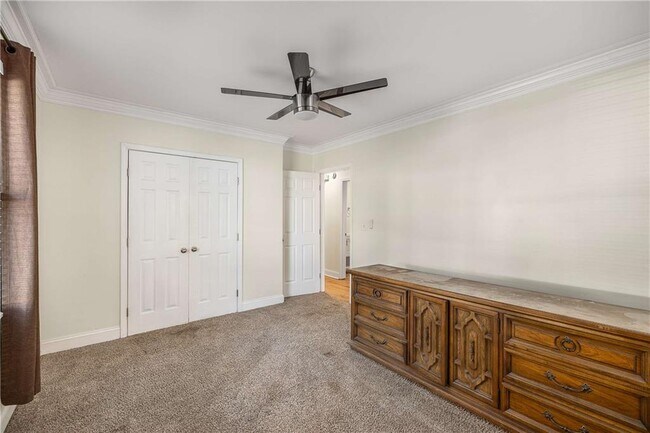 Building Photo - 1674 Browning St SW