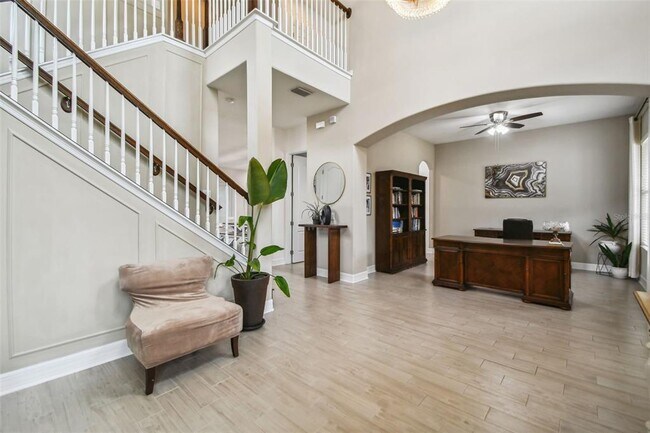 Building Photo - 10627 Mistflower Ln