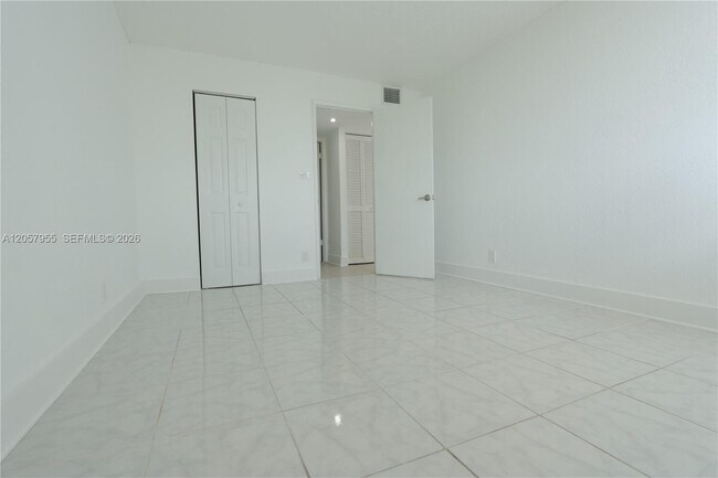 Building Photo - 4550 NW 9th St