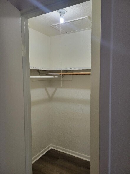 Closet - 1607 N W S Young Dr