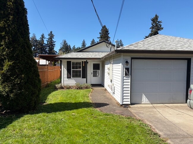 Building Photo - 14813 SE Arista Dr