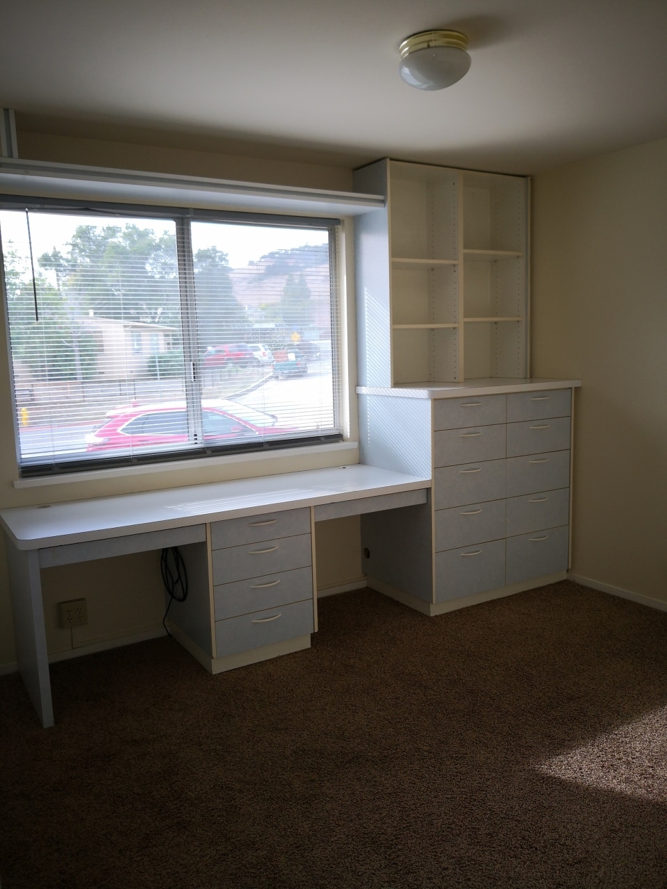 Building Photo - 399 Jaycee Dr