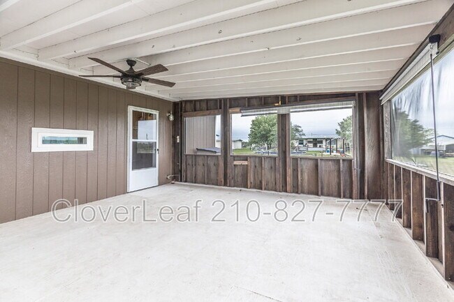 Building Photo - 413 Co Rd 6812