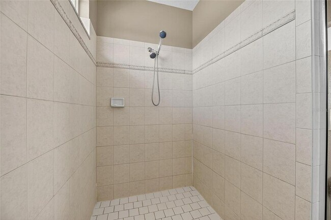 Building Photo - 3007 Silvermill Loop