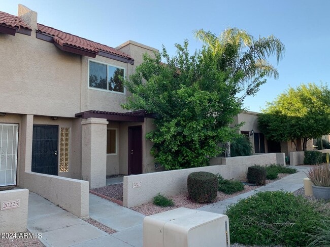 Building Photo - 20227 N 21st Dr