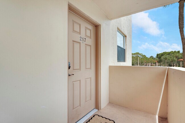 Building Photo - 299 NW 52nd Terrace