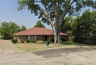 Building Photo - 309 Christie Ct