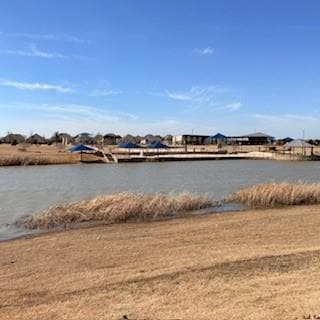 Building Photo - 5909 Cherry Holw Wy