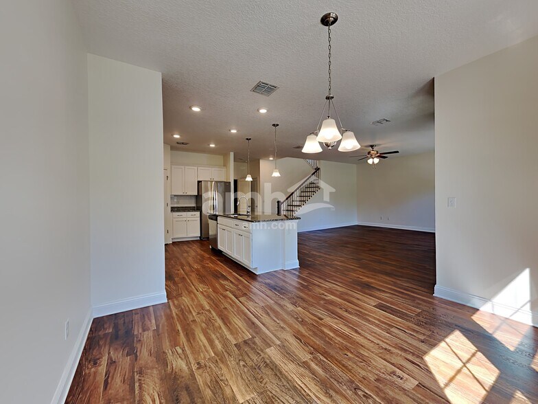 Building Photo - 730 Celebration Lane