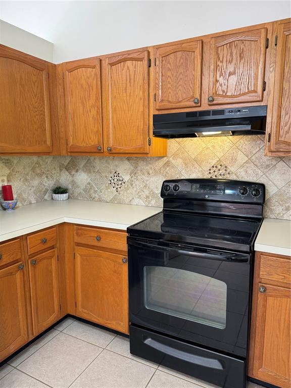 Building Photo - 222 Clara Vista St