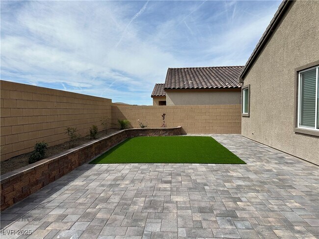 Building Photo - 3495 Lamberto Clf Wy