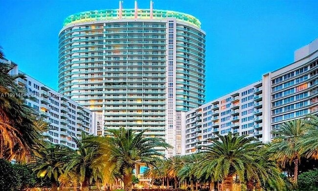 Building Photo - 1500 Bay Rd