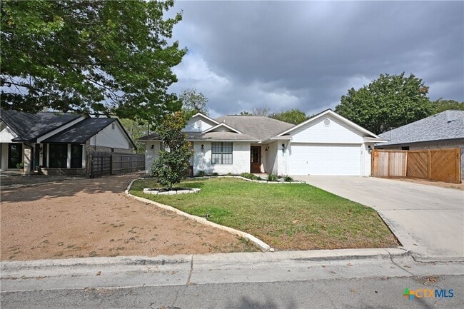 Building Photo - 953 River Bank