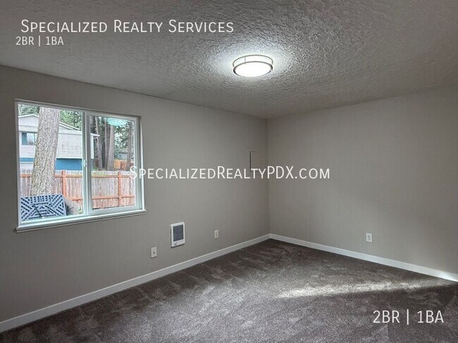 Building Photo - 5117 SW 62nd Ave