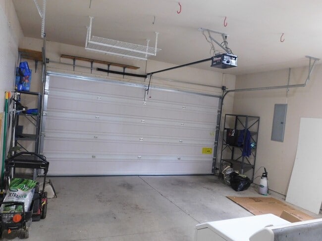 Building Photo - 4 bedroom in Fruita