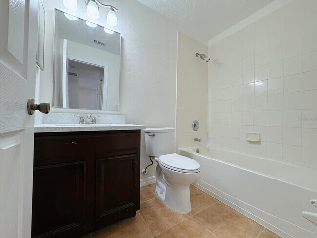 Building Photo - 760 Cresting Oak Cir