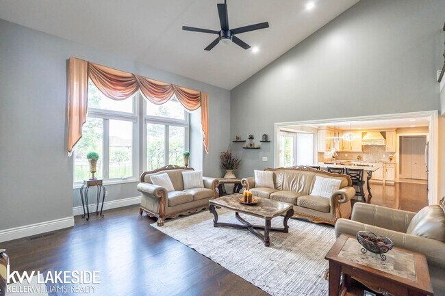 Building Photo - 47898 Lamplighter Trail