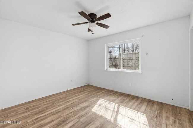 Building Photo - 8408 Reindeer Ave