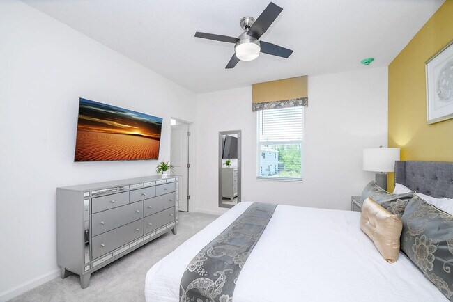 Building Photo - 2493 Rama Dr