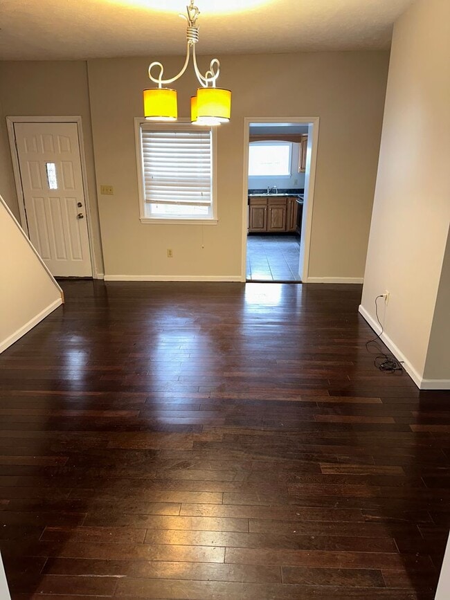 Building Photo - 119 S 17th St