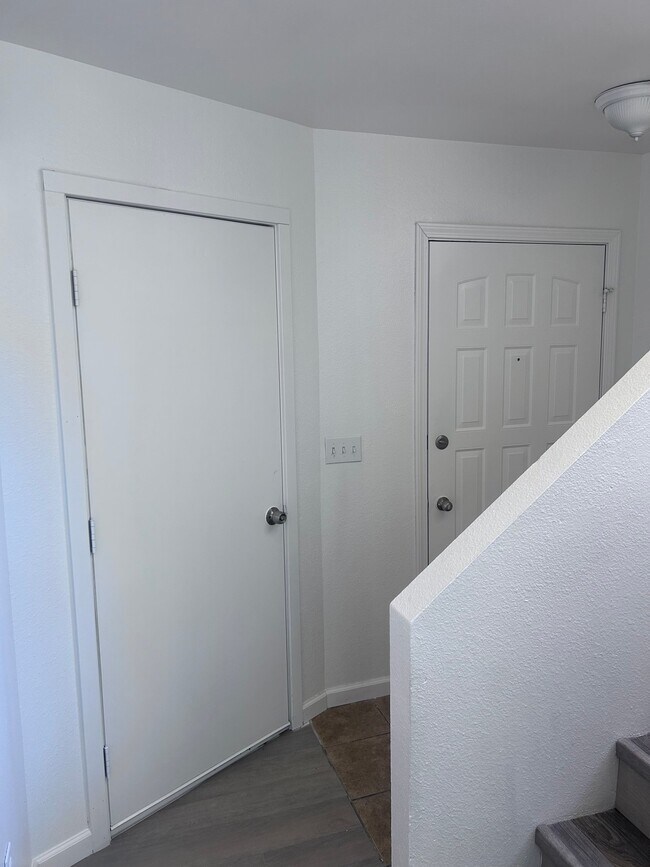 Building Photo - 2940 Sunspot Cir