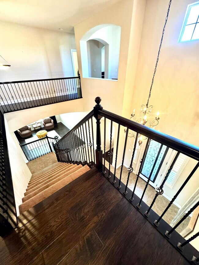 Building Photo - 1617 Baroness Way