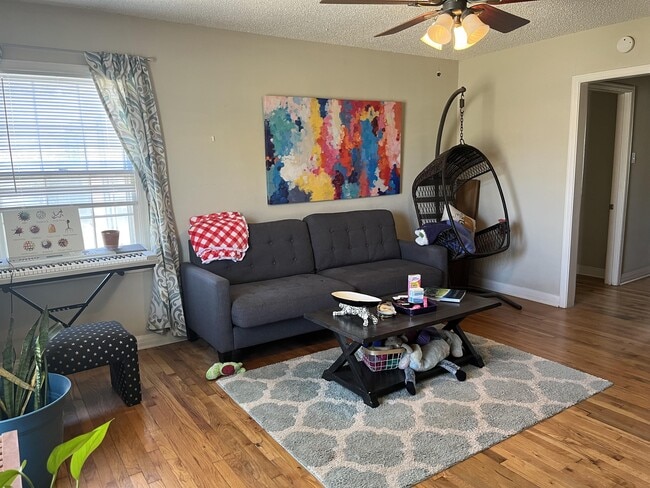 Building Photo - 3303 28th St