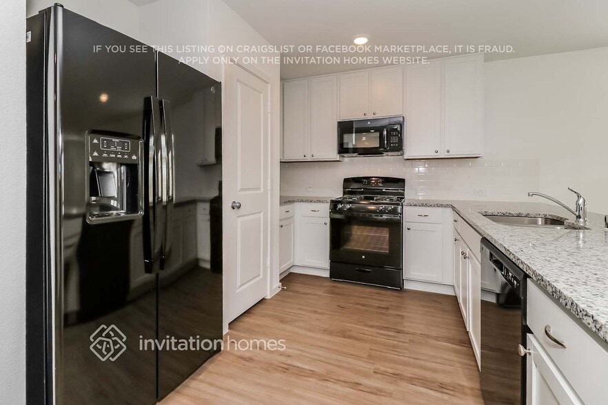 Building Photo - 7216 Lazy Creek Rd