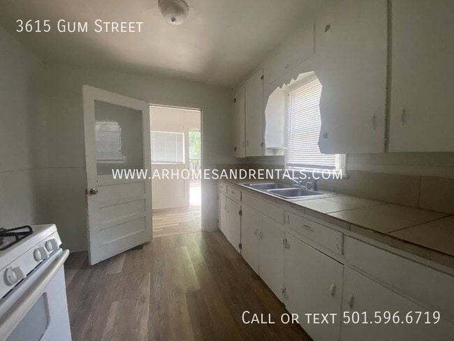 Building Photo - 3615 Gum St