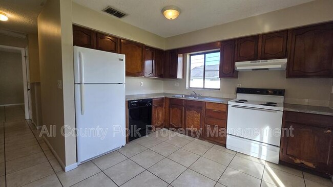 Building Photo - 248 Leelon Rd