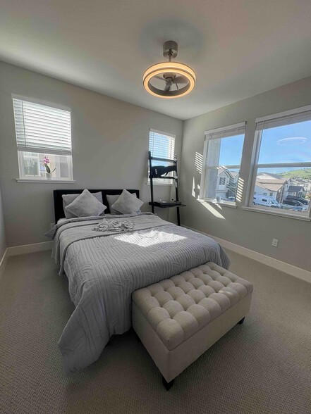 Building Photo - 2850 Lumin Ct