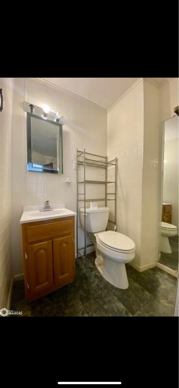 Building Photo - 500 Spruce St