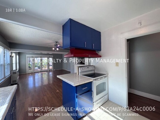 Building Photo - 1237 2nd St