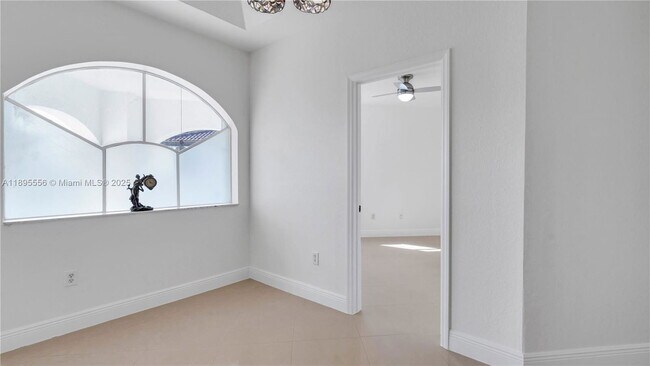 Building Photo - 17994 NW 87th Pl