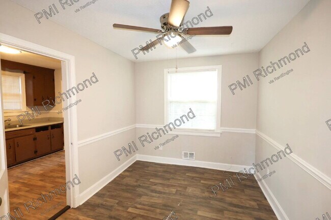Building Photo - 3607 Thompson St