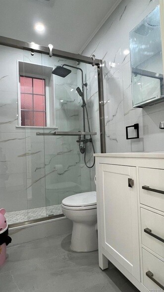 Building Photo - 35-20 215th Pl