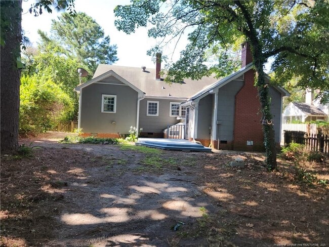 Building Photo - 710 Rush Rd
