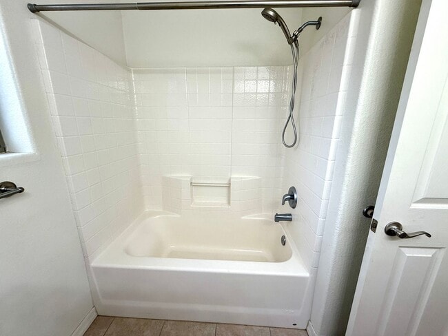 Building Photo - Available Now- Great 3 Bedroom Home in the Ranch at Long Mountain subdivision with Solar!