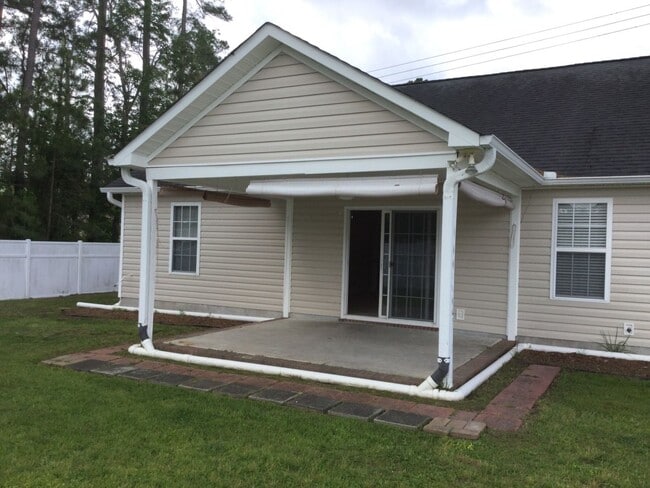 Building Photo - Desired Westbrooke Home in Havelock