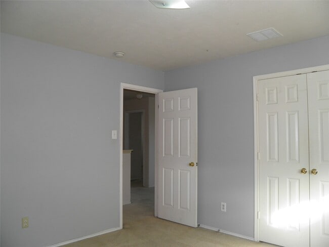 Building Photo - 2907 Morton Cove Ln