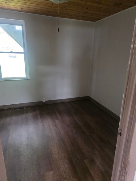 Building Photo - 178 Hornell St