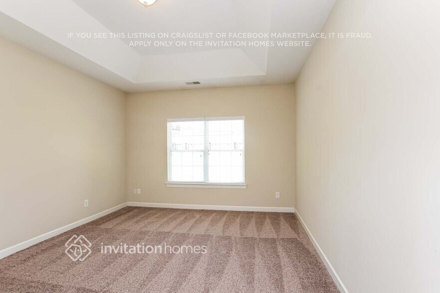 Building Photo - 4517 Hyperion Ct