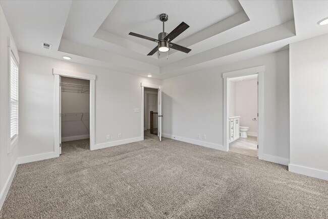 Building Photo - 393 Frontier Dr